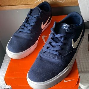 Used Blue Nike casual mens shoe size 14